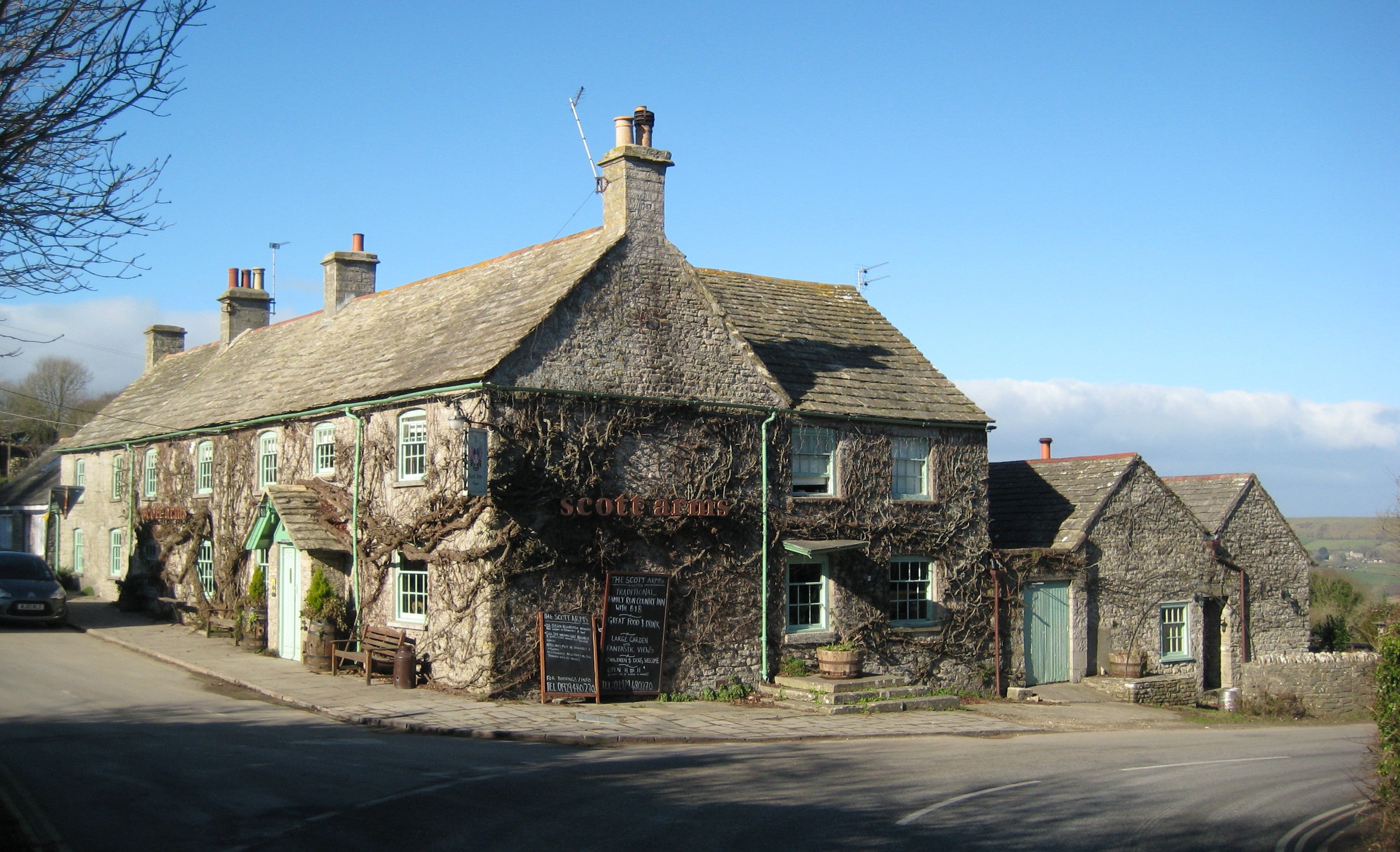 Pub Walks in Dorset: Walking Guide Featuring the Best Walks & Recommended Pubs in Dorset